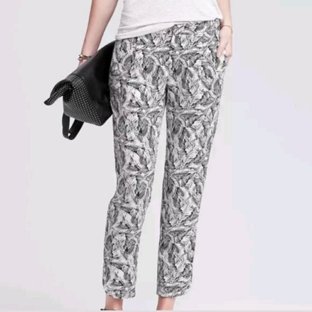 Banana Leaf Print Banana Republic Drapey Ankle Pan